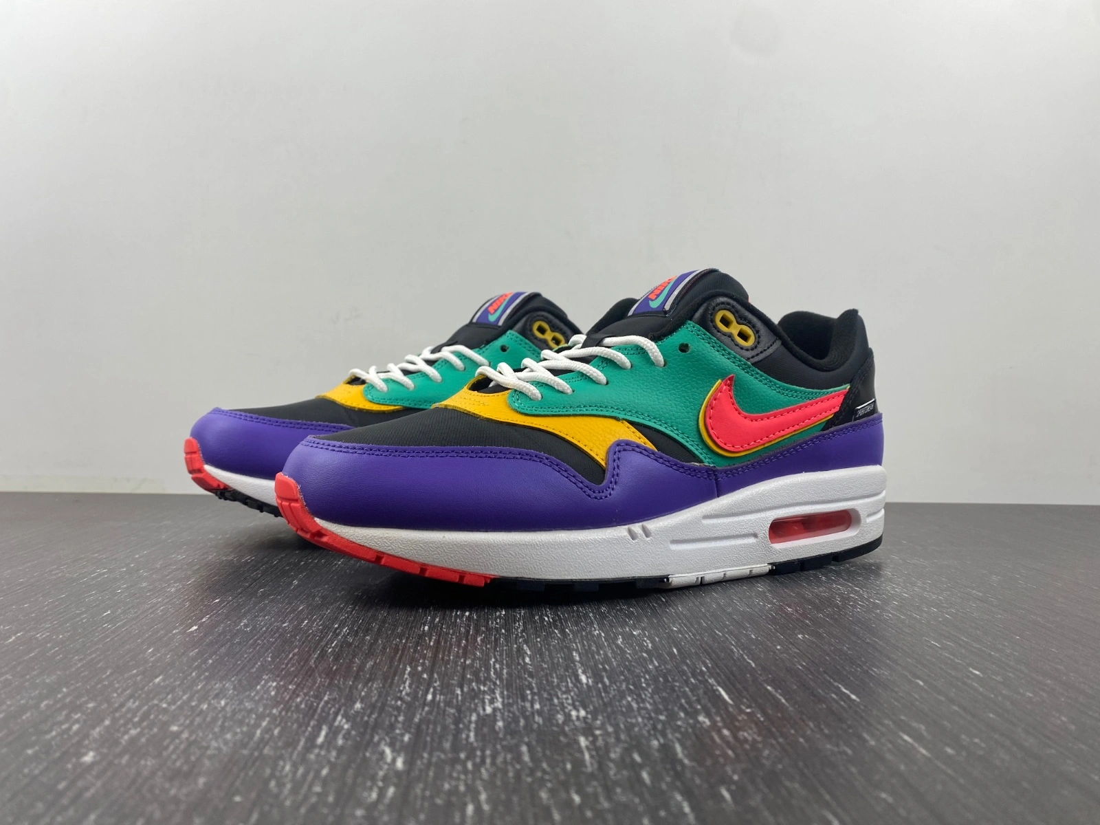 Practical Air Max 1 Windbreaker AO1021- 911