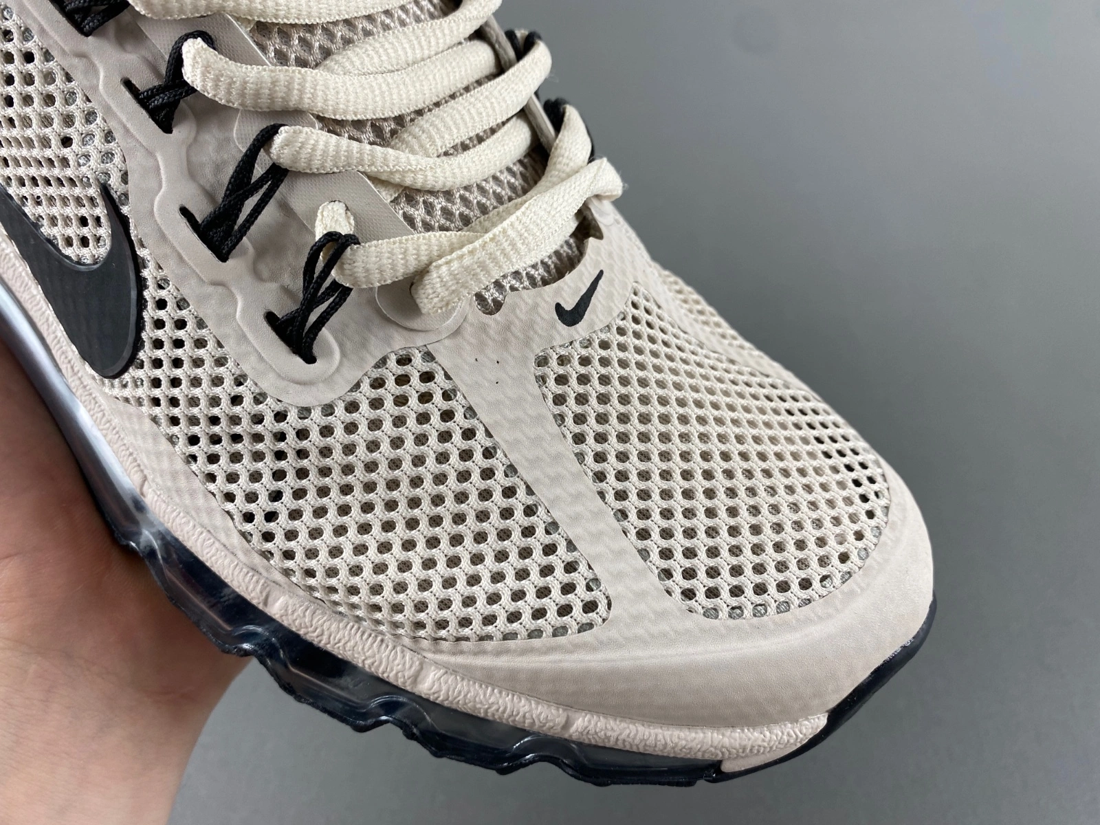UrbanChic Air Max 2013 Light Bone FZ3156- 869