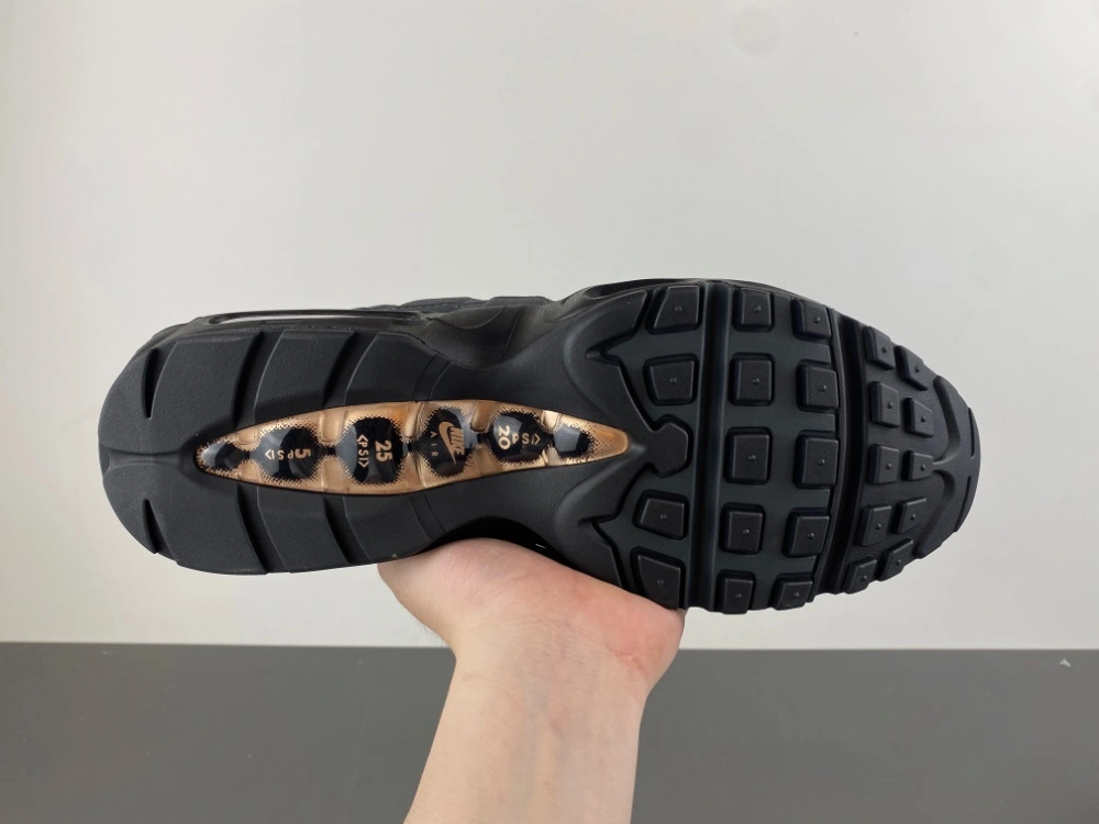 Compact Air Max 95 Central Cee Live Yours HQ6457- 840