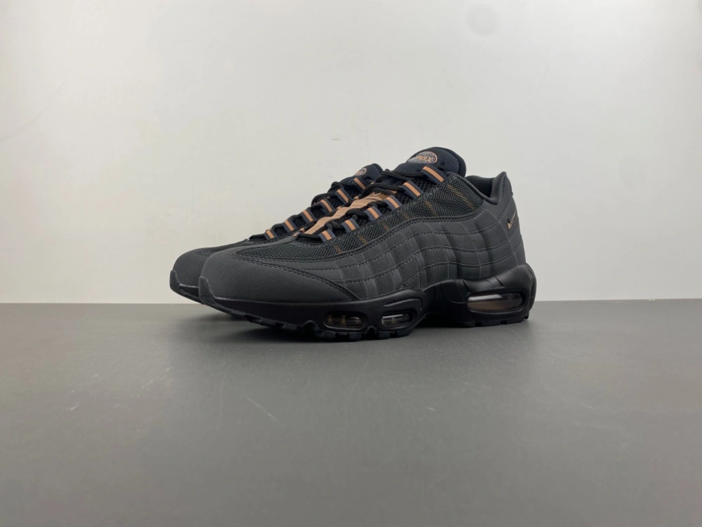 Compact Air Max 95 Central Cee Live Yours HQ6457- 840