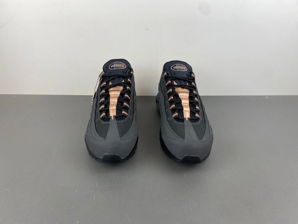 Compact Air Max 95 Central Cee Live Yours HQ6457- 840