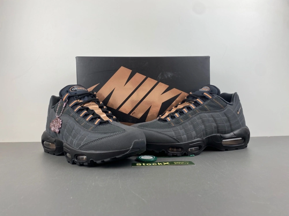 Compact Air Max 95 Central Cee Live Yours HQ6457- 840