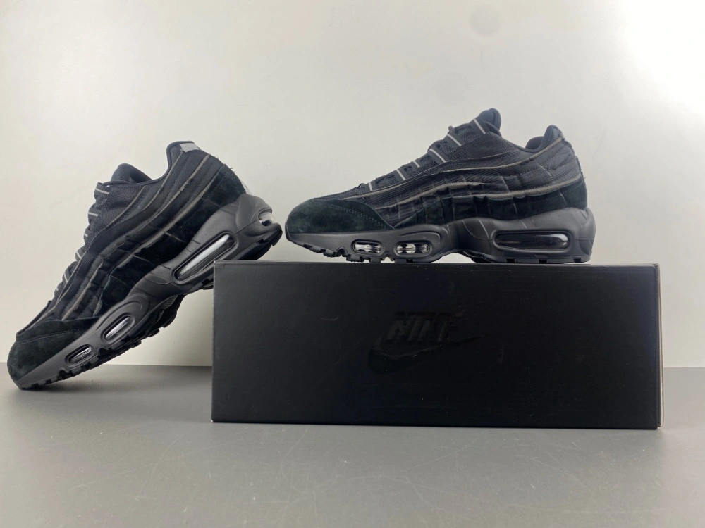 MoistureWicking Air Max 95 Comme des Garcons Black CU8406 829