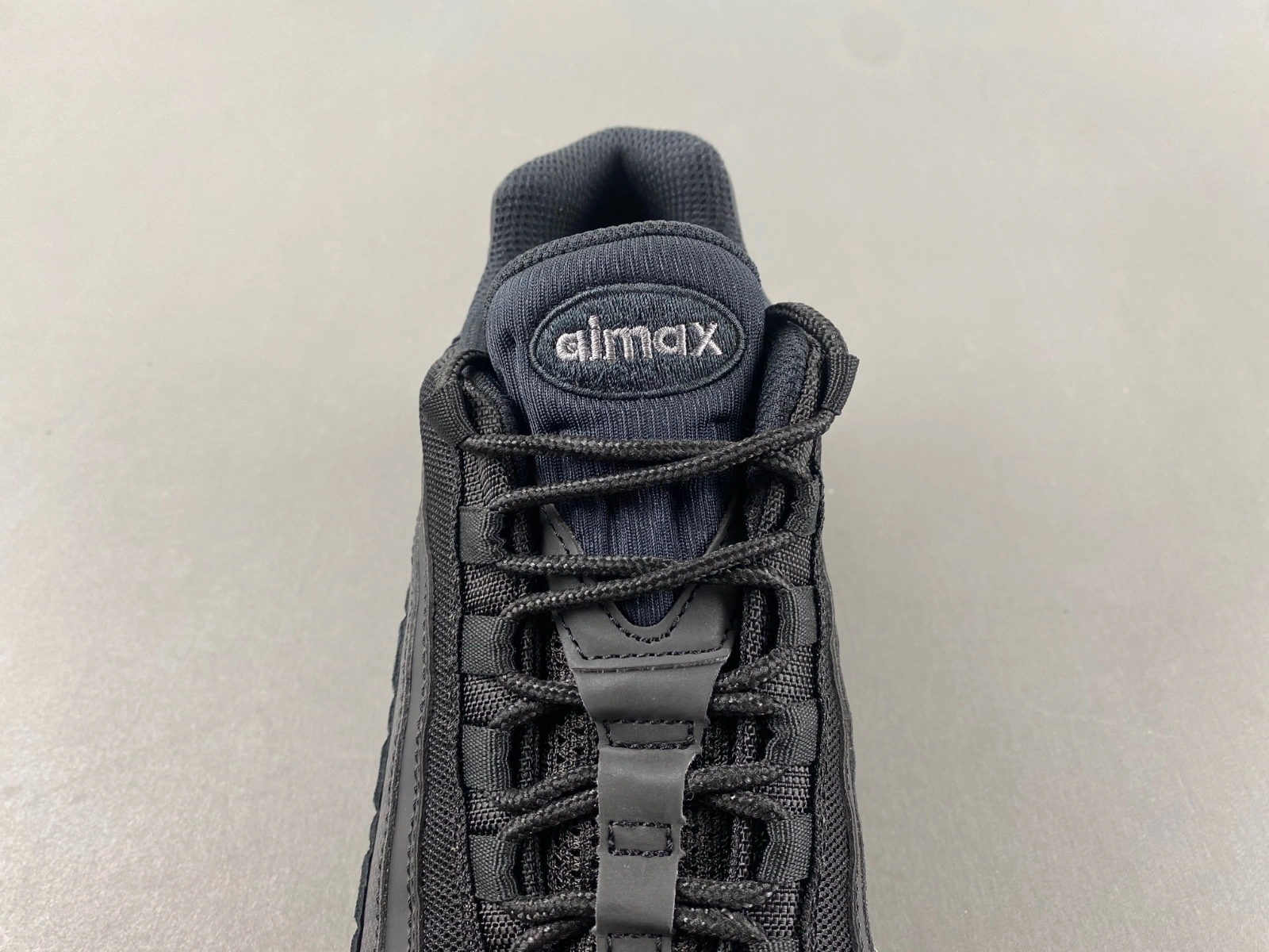 Stretchable Air Max 95 Essential Triple Black CI3705- 861