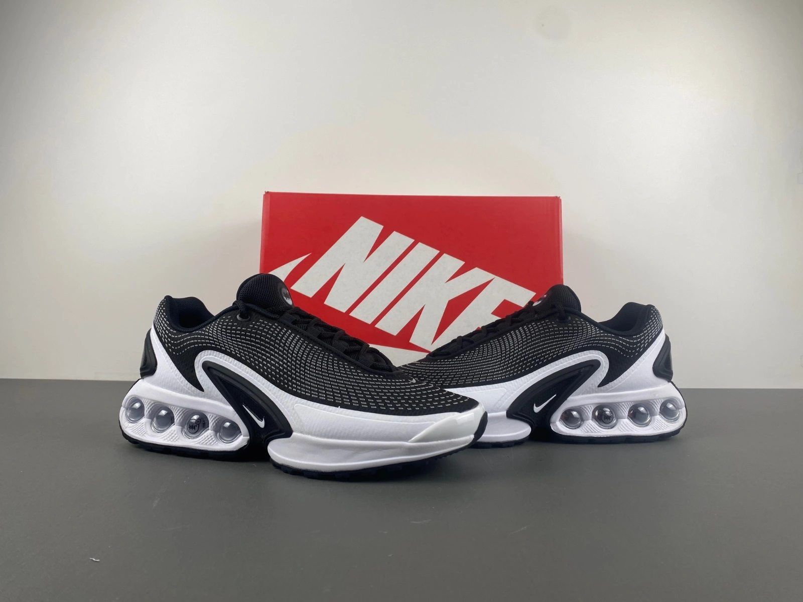 Versatile Air Max Dn Black White Cool Grey DV3337- 875