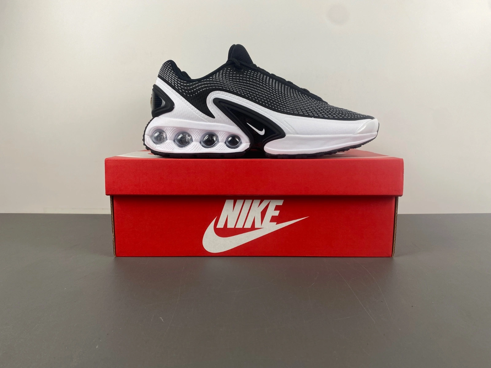 Versatile Air Max Dn Black White Cool Grey DV3337- 875
