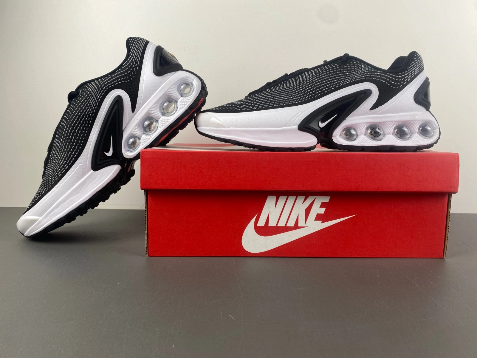 Versatile Air Max Dn Black White Cool Grey DV3337- 875