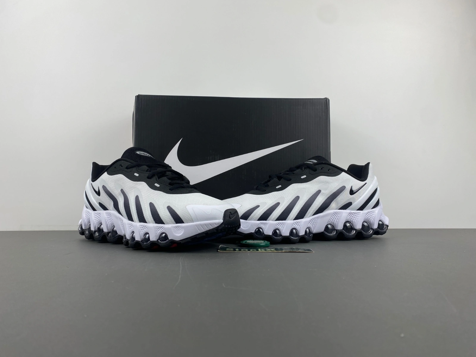 Modern Air Max Dn8 white Black FQ7860- 853