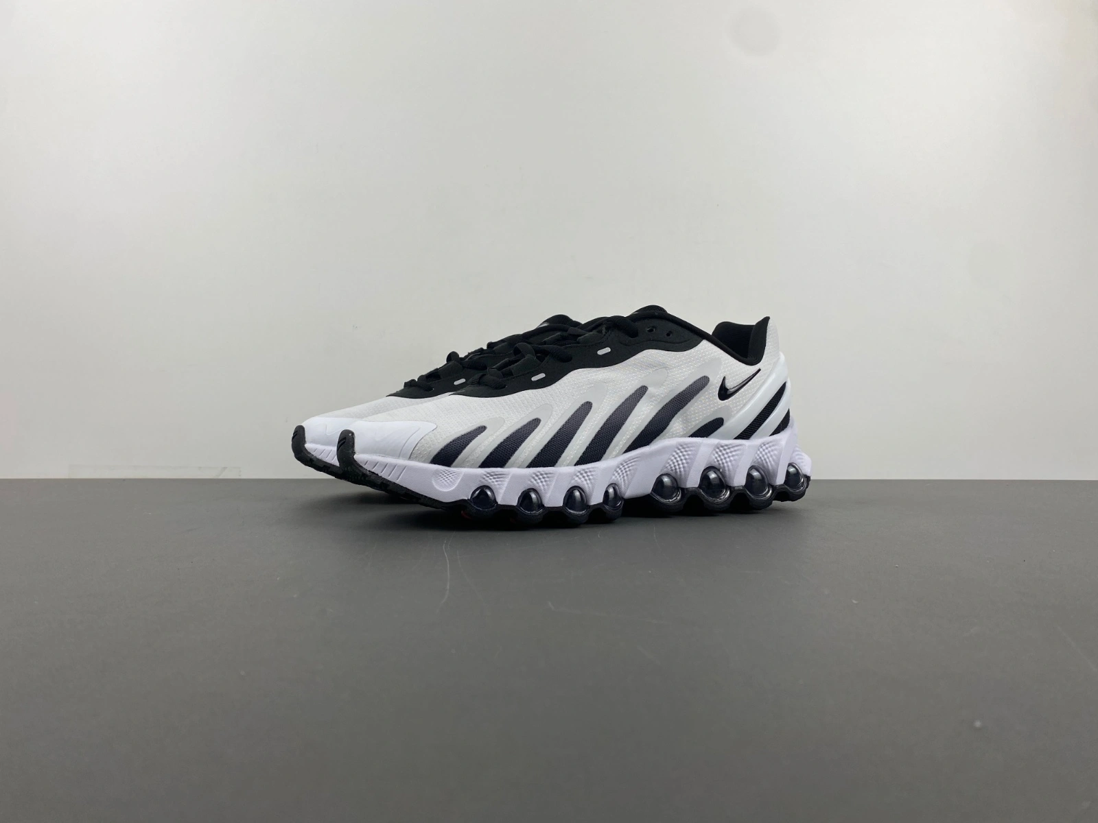 Modern Air Max Dn8 white Black FQ7860- 853
