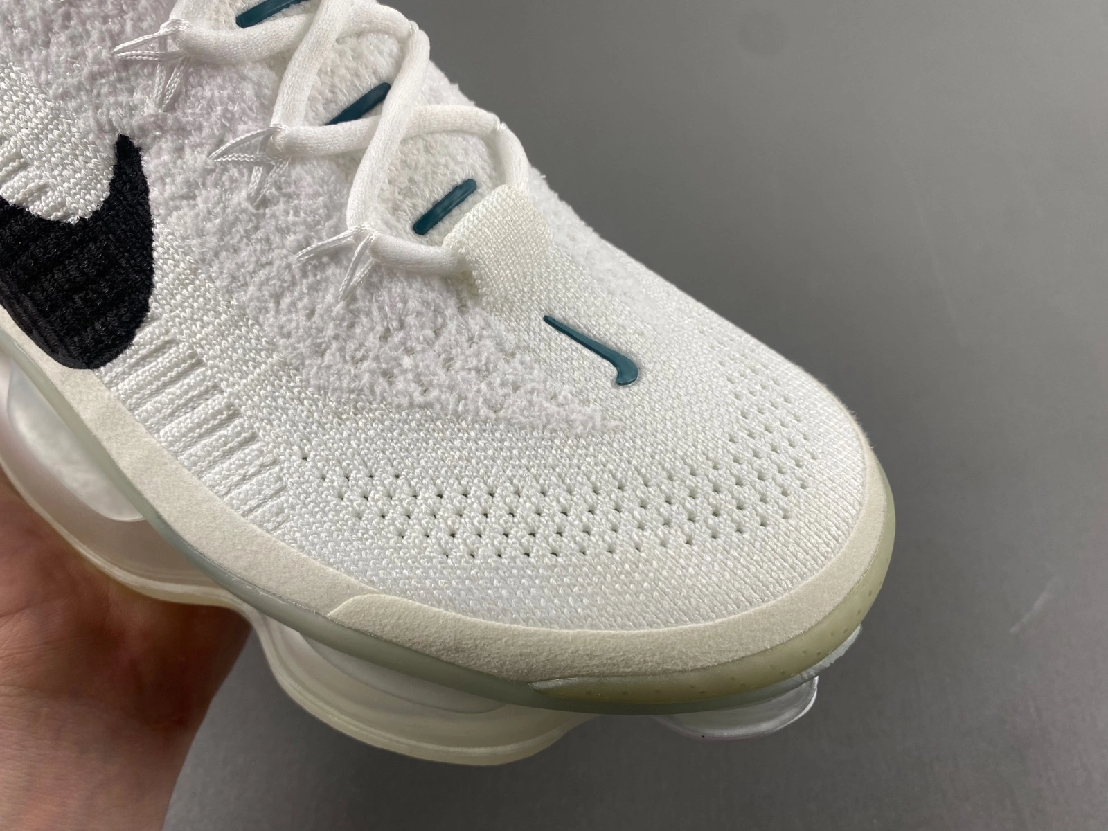 Bright Air Max Scorpion FK Off White DJ4701- 879