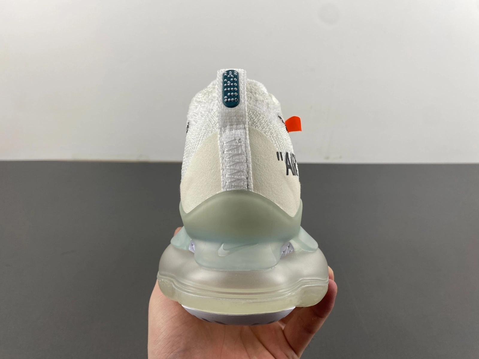 Bright Air Max Scorpion FK Off White DJ4701- 879