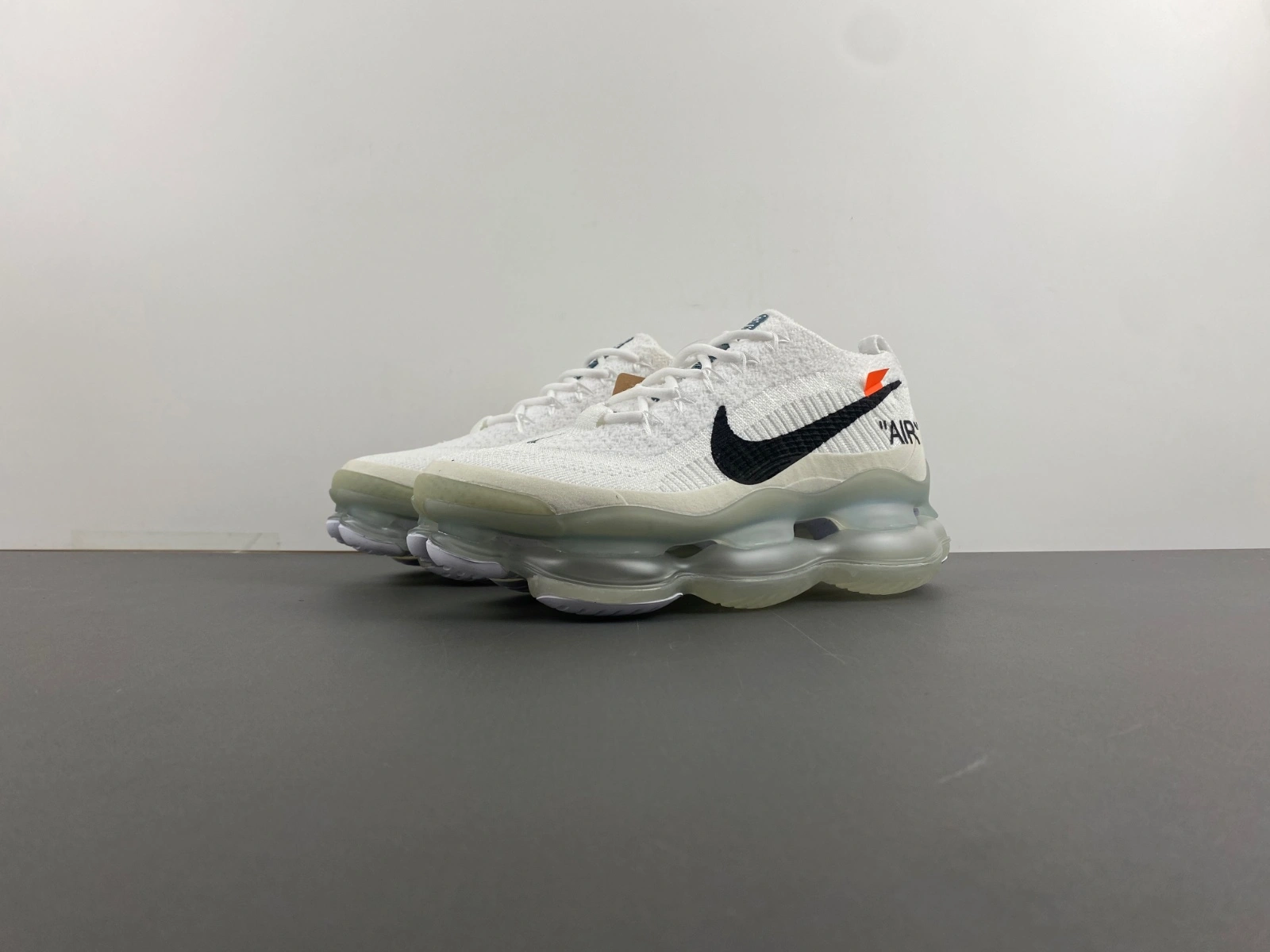 Bright Air Max Scorpion FK Off White DJ4701- 879