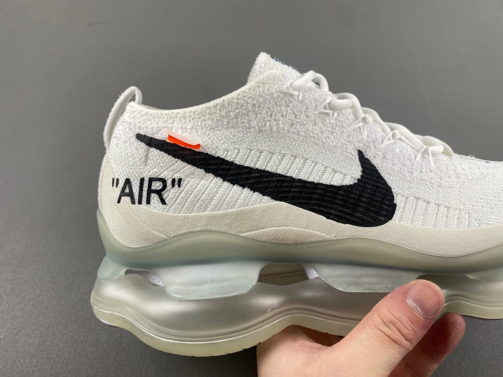 Bright Air Max Scorpion FK Off White DJ4701- 879