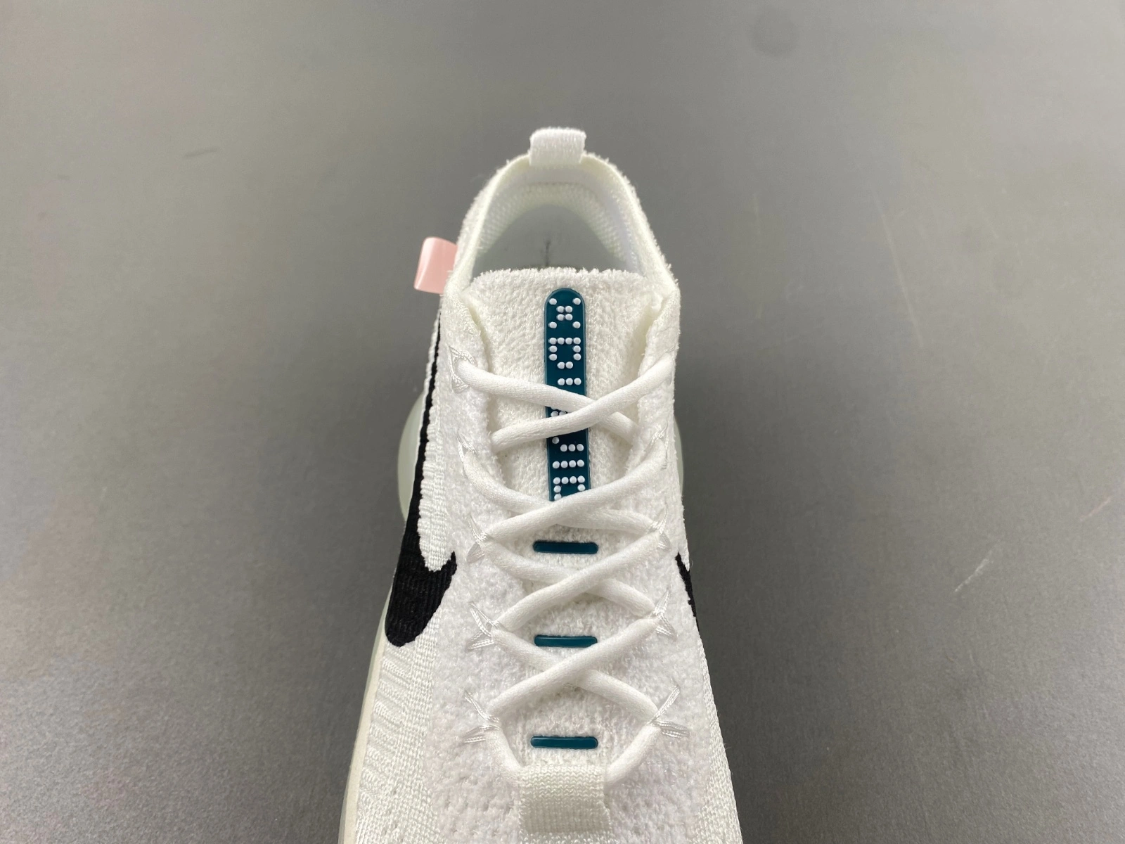 Bright Air Max Scorpion FK Off White DJ4701- 879