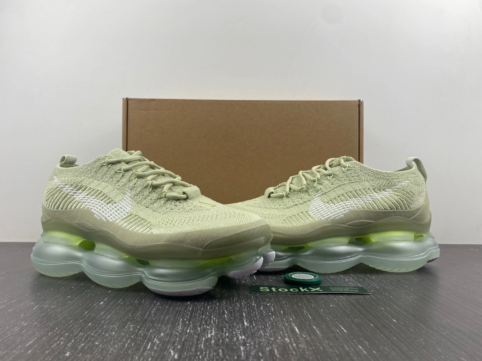 Compact Air Max Scorpion FK Olive Aura DJ4702- 931
