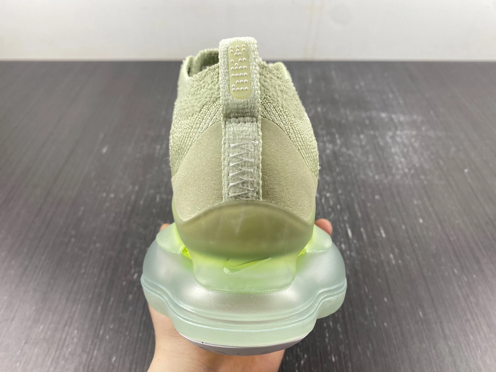 Compact Air Max Scorpion FK Olive Aura DJ4702- 931