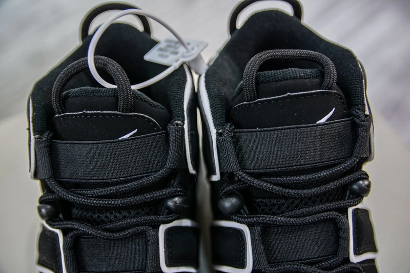 EyeCatching Air More Uptempo Black White 414962- 1233
