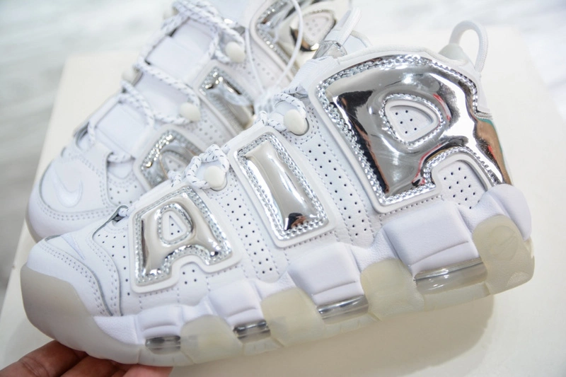 HighPerformance Air More Uptempo Chrome White 917593- 1237