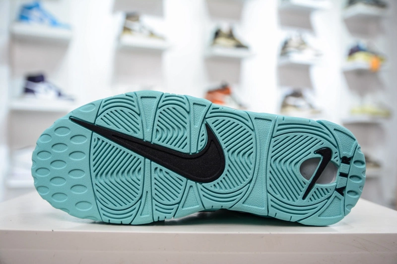 SmartChoice Air More Uptempo Light Aqua CN8118- 1254
