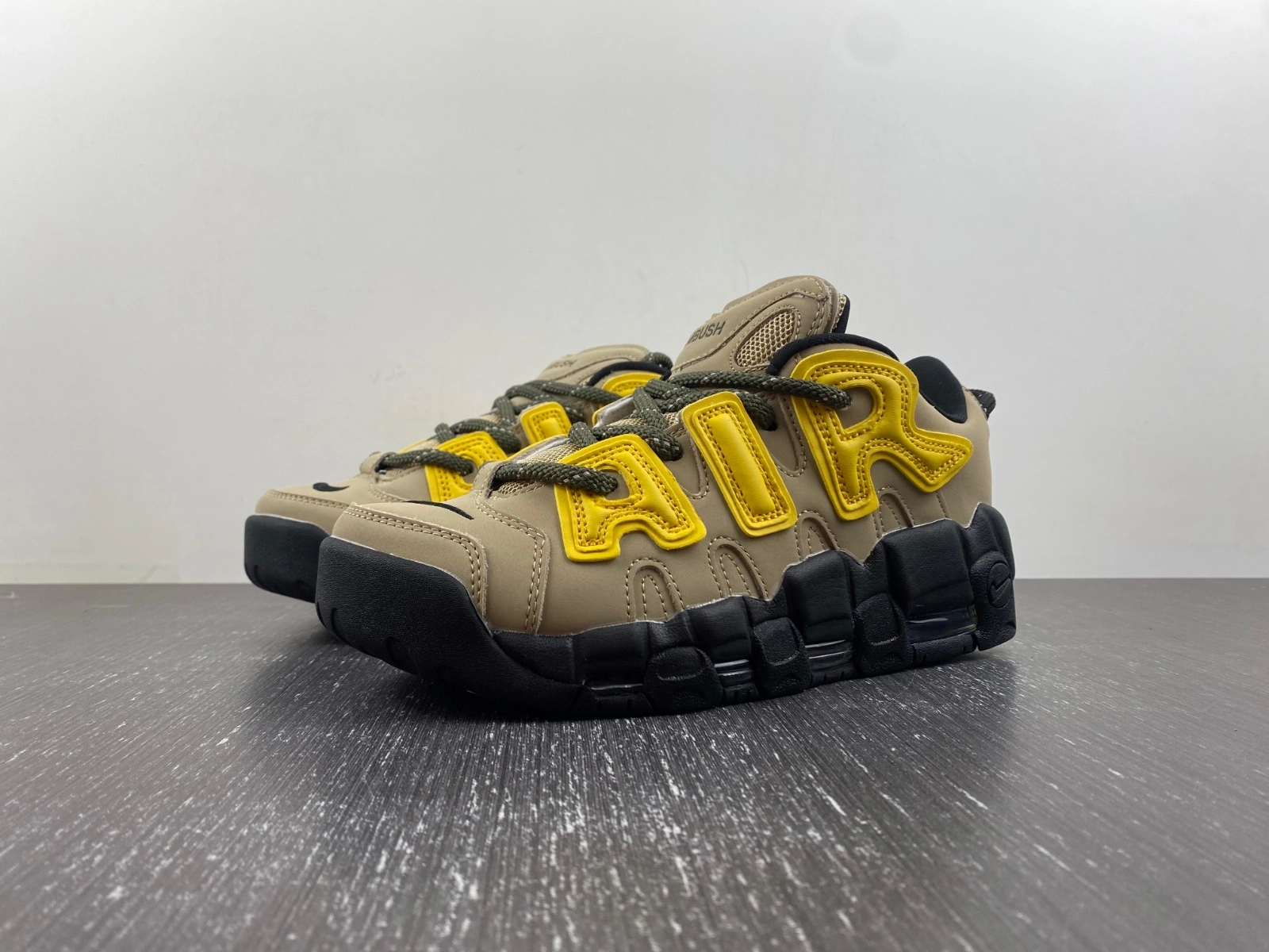Reliable Air More Uptempo Low AMBUSH Vivid Sulfur Limestone FB1299- 1239