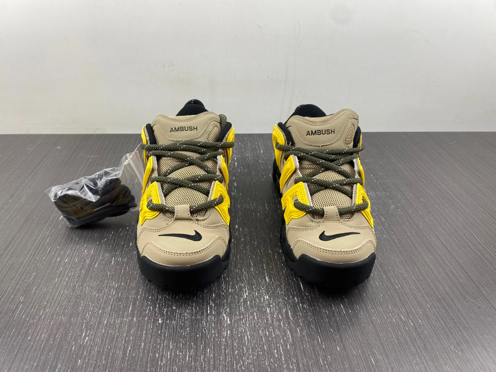Reliable Air More Uptempo Low AMBUSH Vivid Sulfur Limestone FB1299- 1239