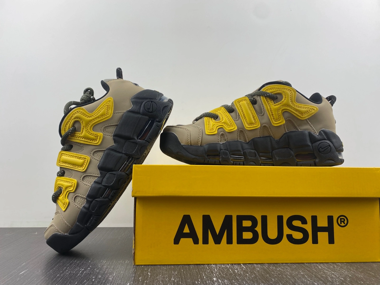 Reliable Air More Uptempo Low AMBUSH Vivid Sulfur Limestone FB1299- 1239