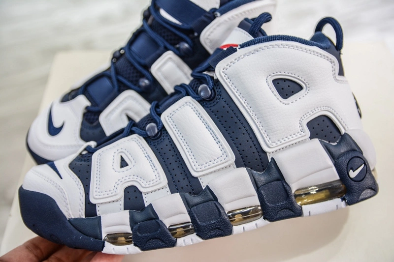 Neat Air More Uptempo Olympic 414962- 1256