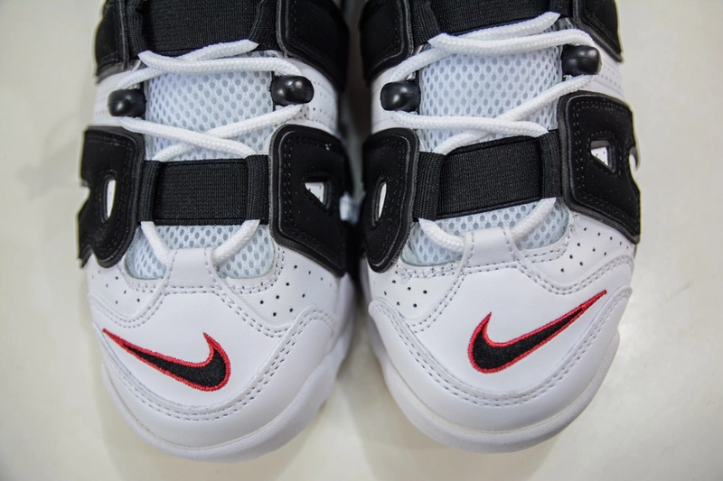Bold Air More Uptempo Scottie Pippen 414962- 1245