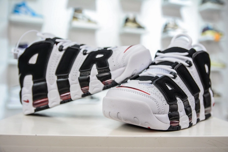 Bold Air More Uptempo Scottie Pippen 414962- 1245