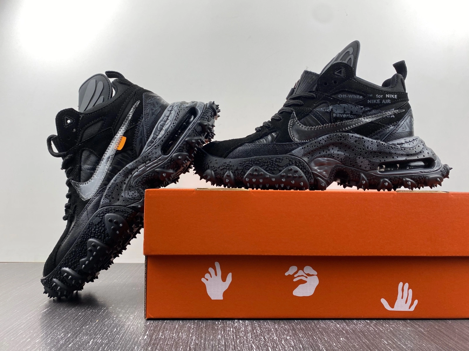 Air Terra Forma Off-White Black DQ1615- FreshLook 722