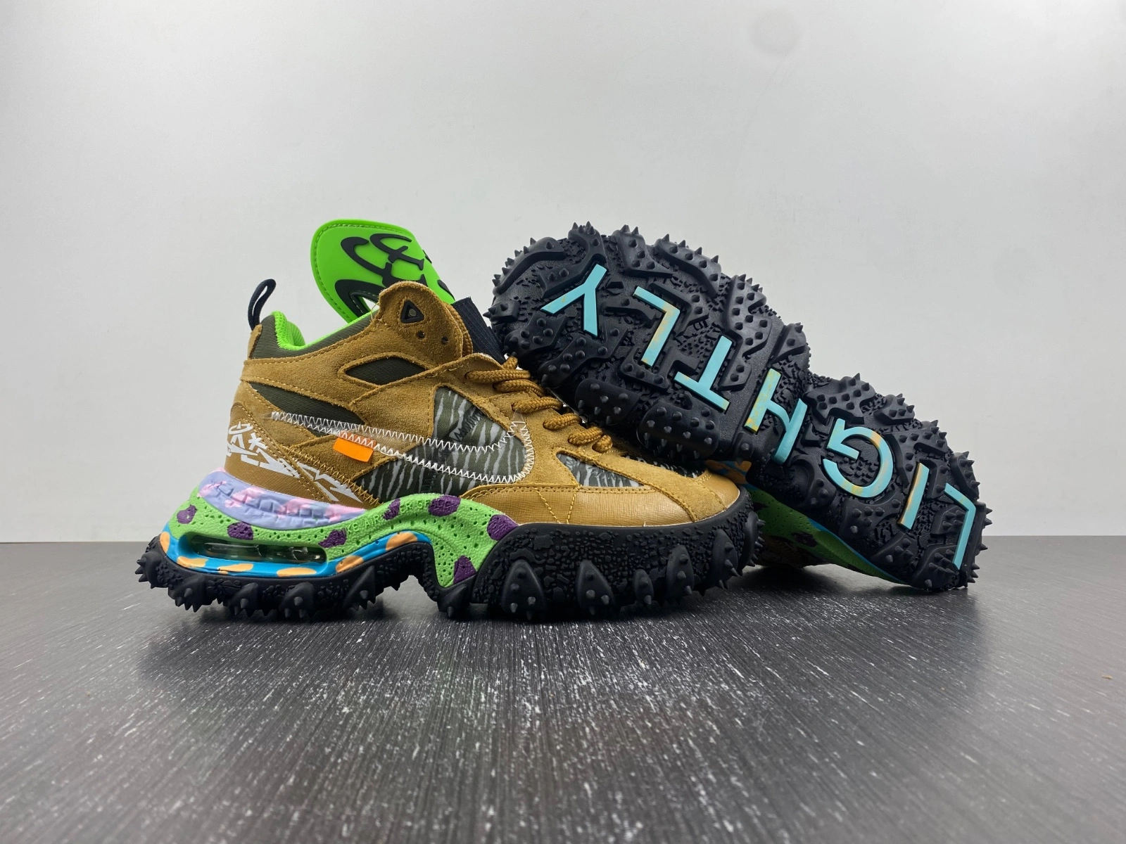 Bright Air Terra Forma Off-White Wheat Green Strike DQ1615- 725