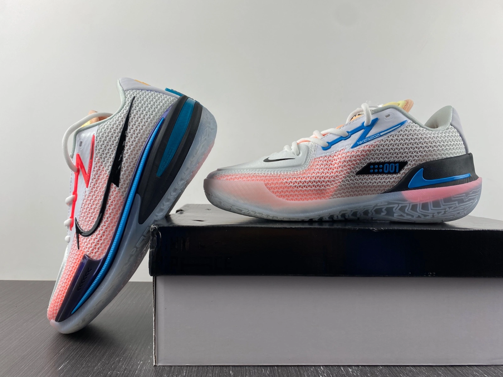 Air Zoom G T Cut White Black Laser Blue CZ0175-101 CZ0176- EasyCare 1167