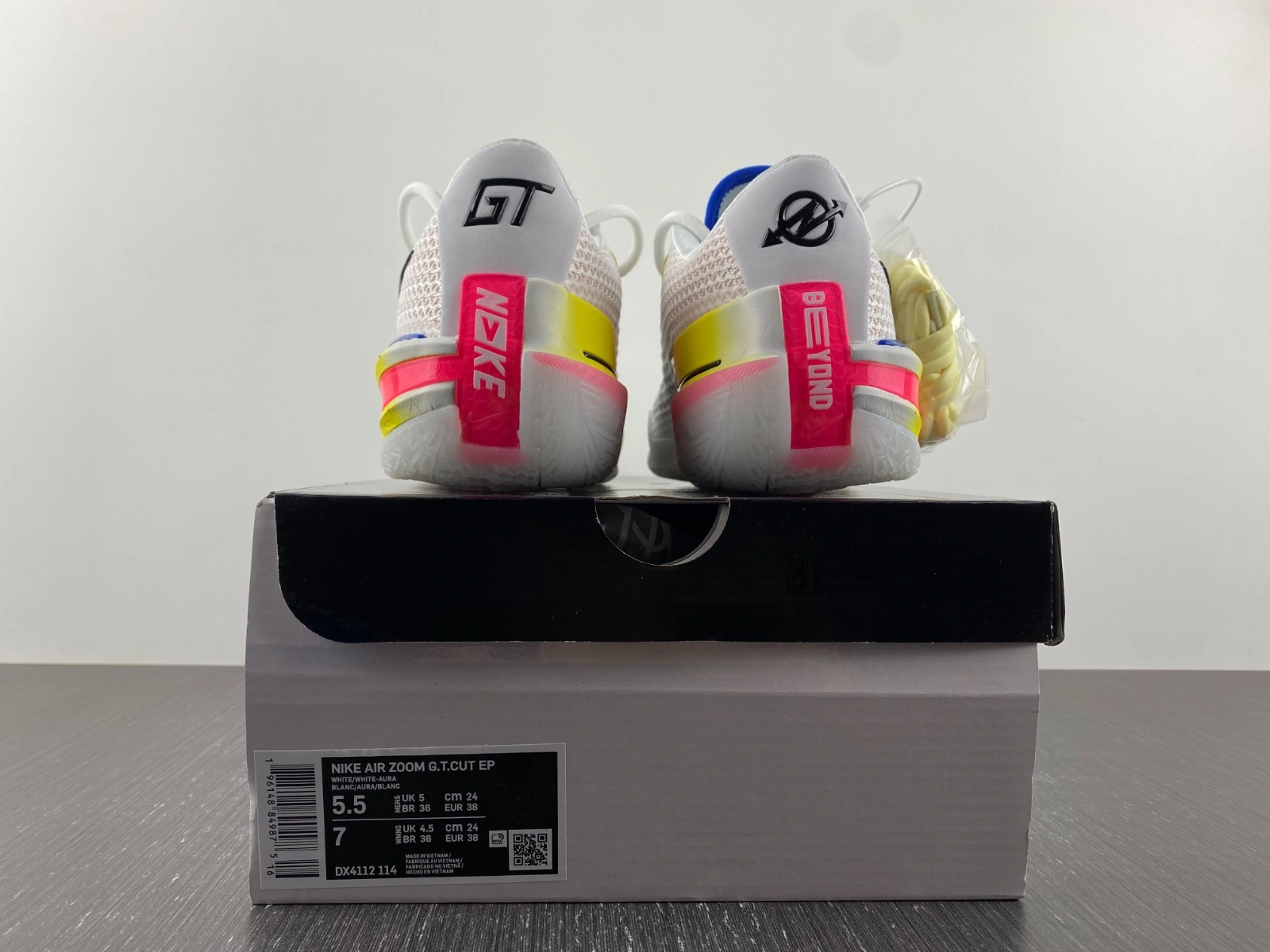 Practical Air Zoom G.T. Cut Ghost DX4112- 1165