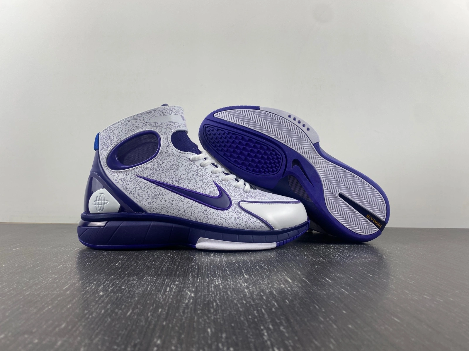 Lightweight Air Zoom Huarache 2K4 KB Laser 309957- 1052