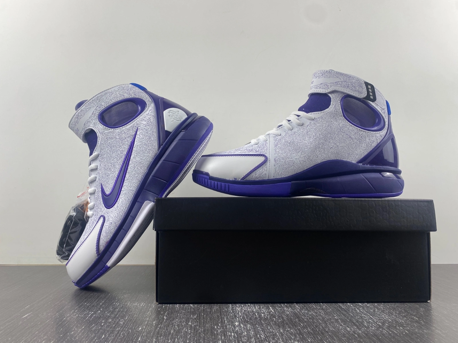 Lightweight Air Zoom Huarache 2K4 KB Laser 309957- 1052