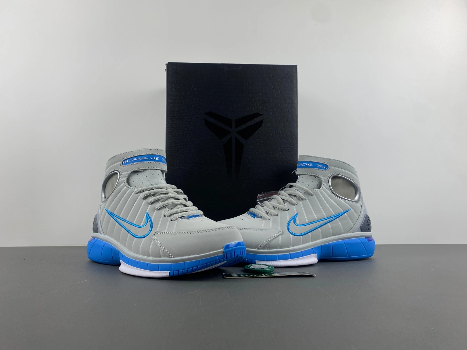 Air Zoom Huarache 2K4 Wolf Grey Uni Blue 308475- Efficient 1011