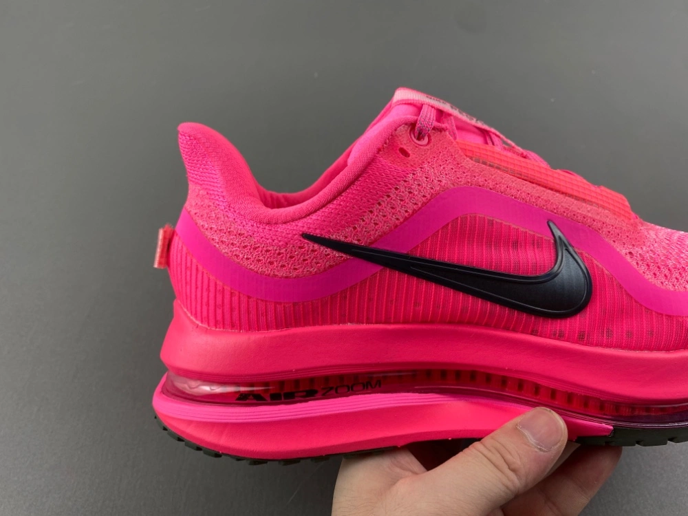 Air Zoom Pegasus  Hyper Pink HQ2592- Durable 832