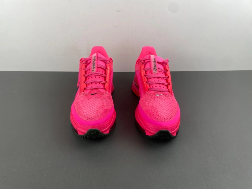 Air Zoom Pegasus  Hyper Pink HQ2592- Durable 832