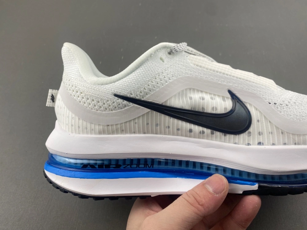 Air Zoom Pegasus  White Photo Blue HQ2592- RelaxedFit 816