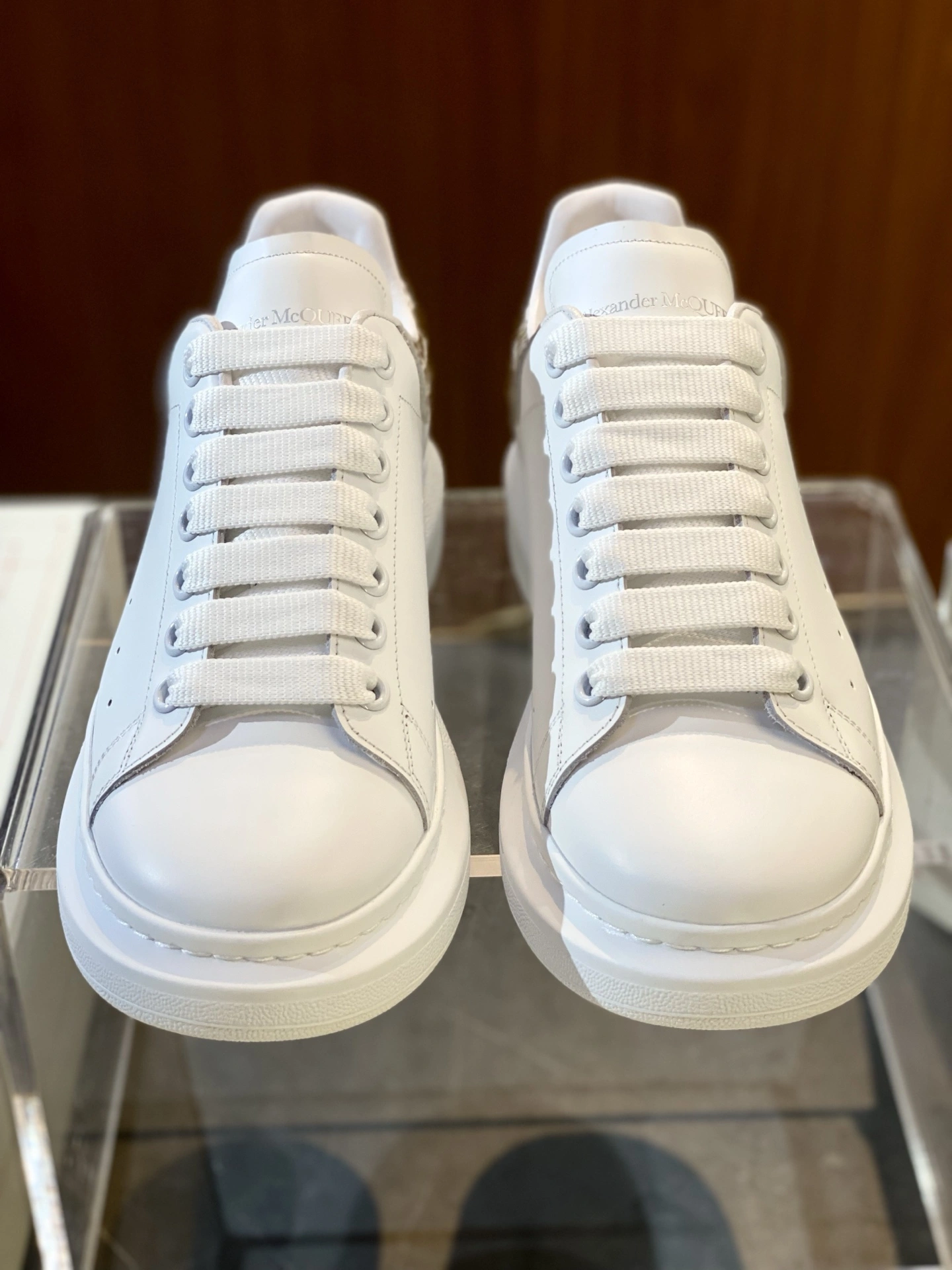 SunProtective A*lexander M*cQueen Top Sneaker Low RR 20250416- 2813