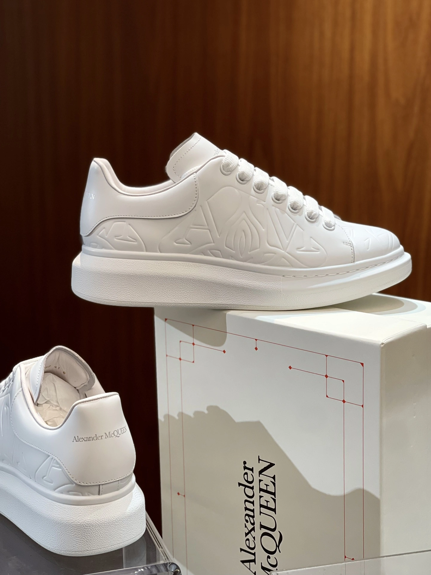 A*lexander M*cqueen Top Sneaker Low RR 20240812- Youthful 2819