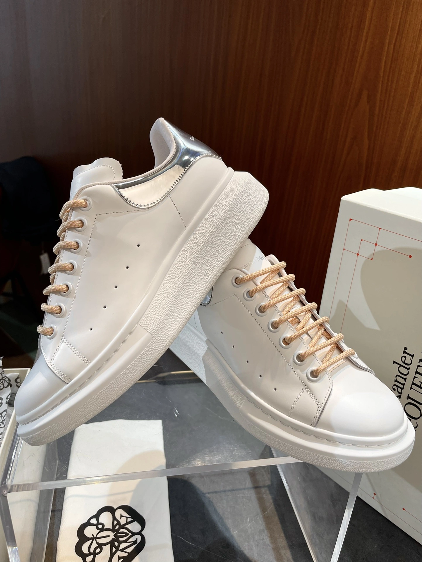 A*lexander M*cqueen Top Sneaker Low RR 20240812- Contemporary 2817