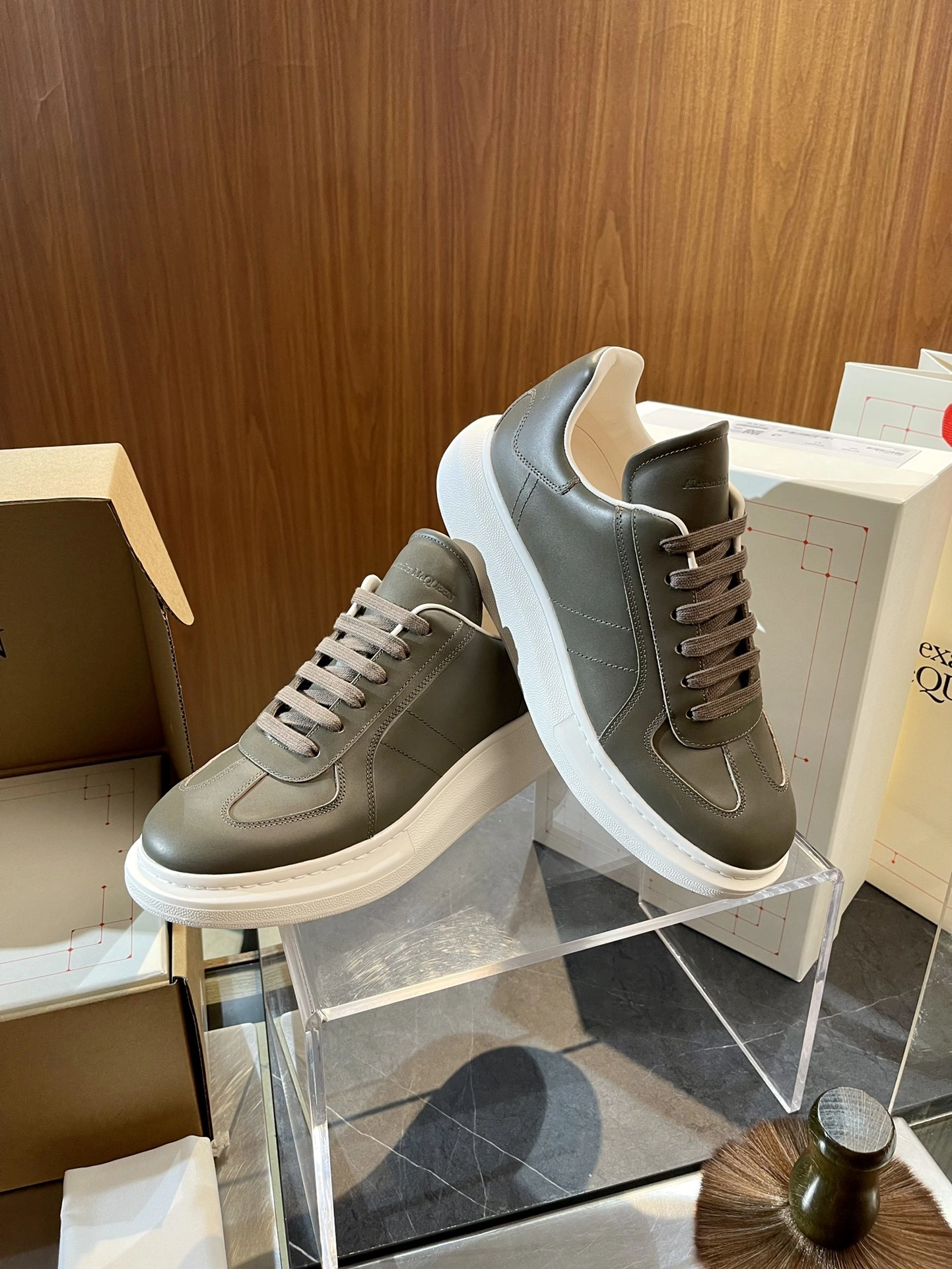 A*lexander M*cqueen Top Sneaker Low RR 20240815- Tailored 2818