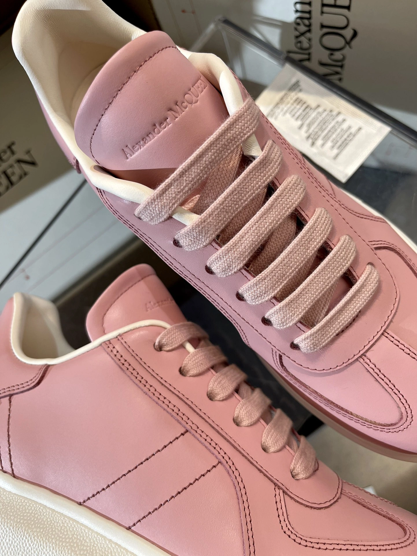 A*lexander M*cqueen Top Sneaker Low RR 20240815- Tailored 2818