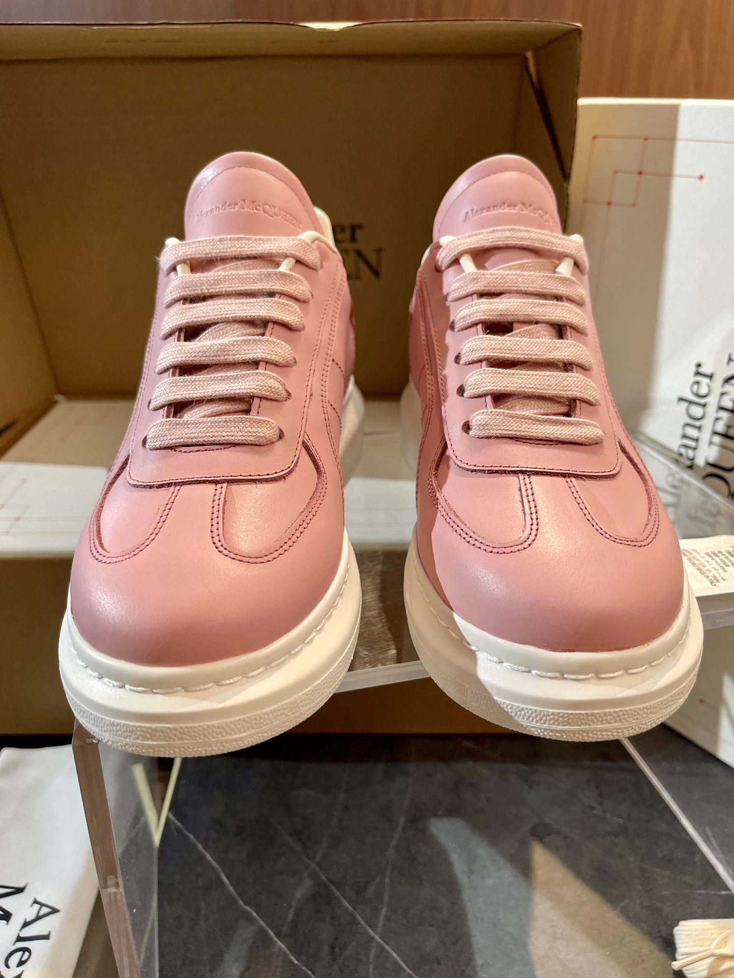 A*lexander M*cqueen Top Sneaker Low RR 20240815- Tailored 2818