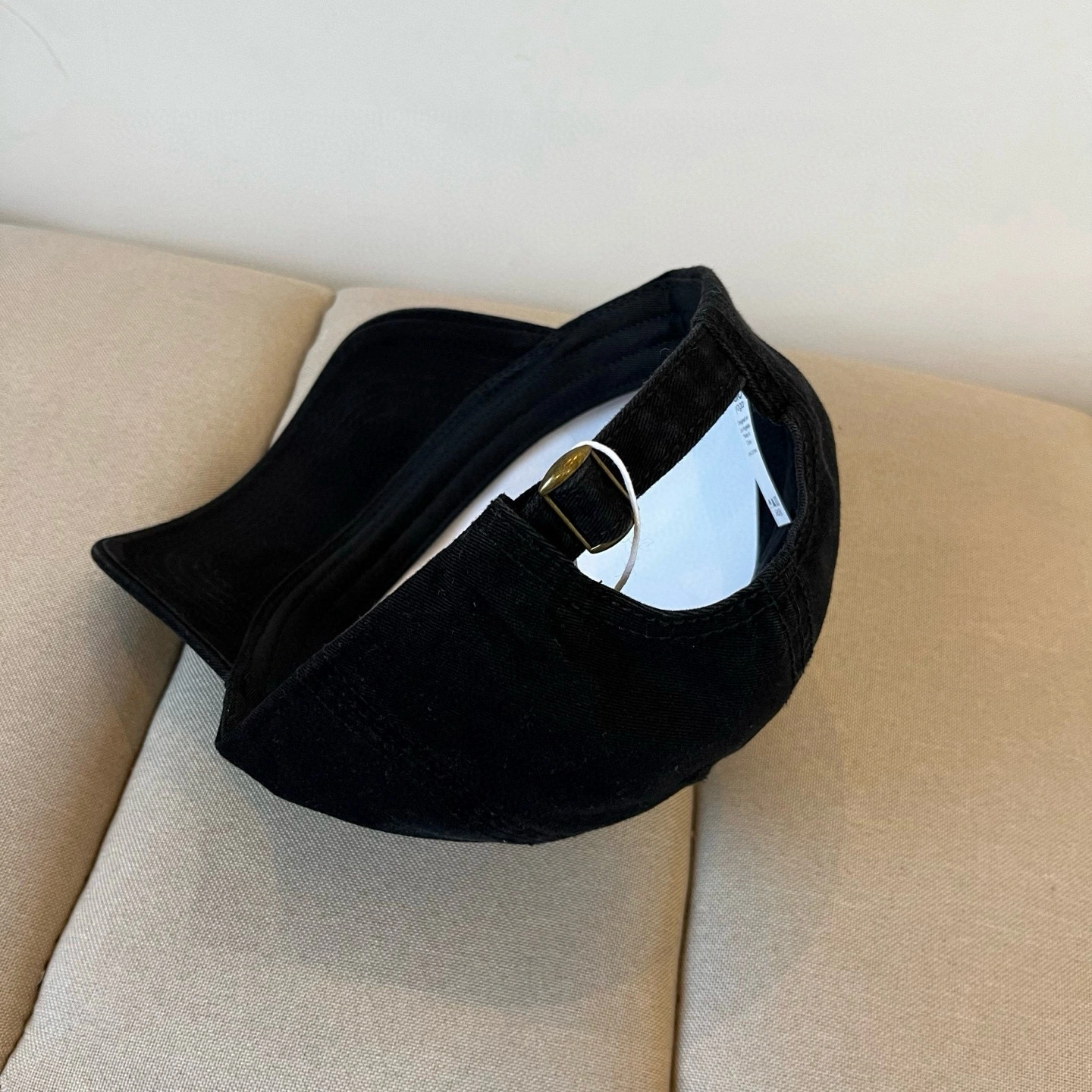 Attractive A*lo Hats Top XX20250410- 17420