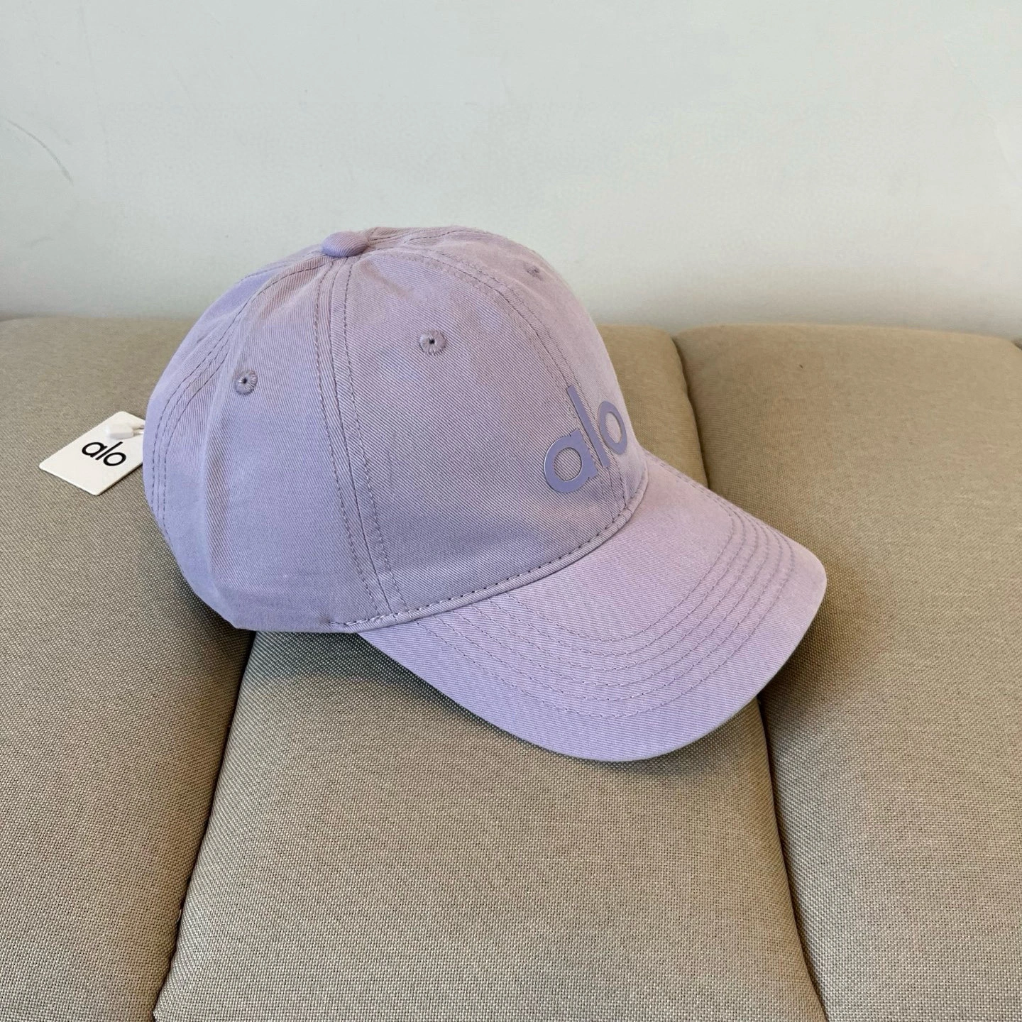 Attractive A*lo Hats Top XX20250410- 17420