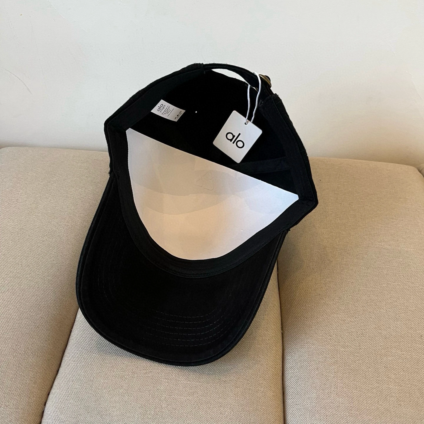 Attractive A*lo Hats Top XX20250410- 17420
