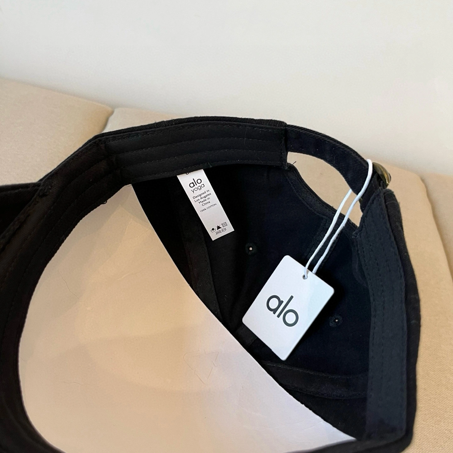 Attractive A*lo Hats Top XX20250410- 17420