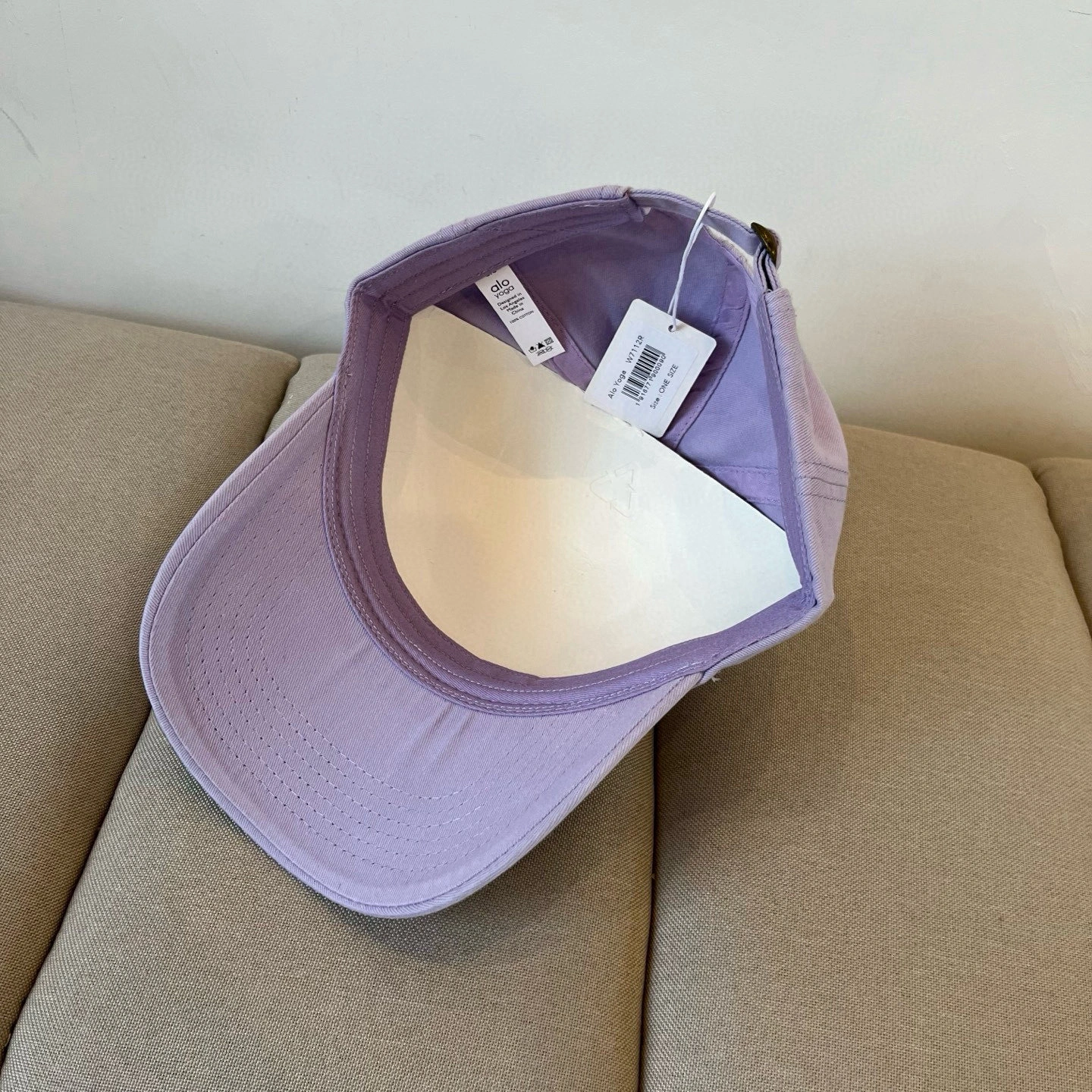 Attractive A*lo Hats Top XX20250410- 17420